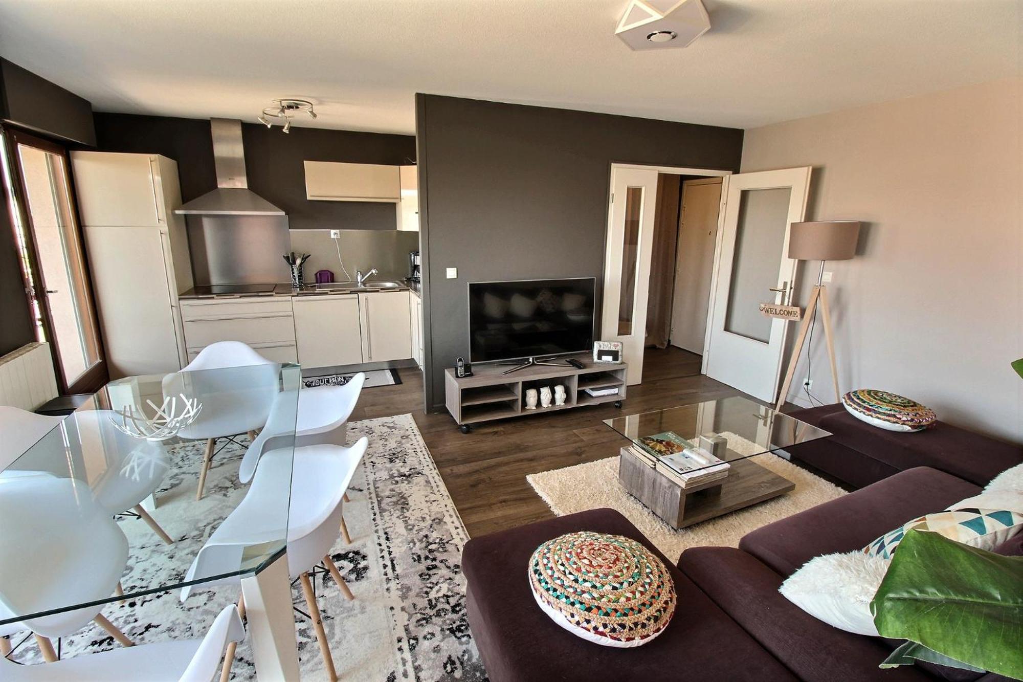- Victoria Centre Ville, Grand T2 Avec Terrasse Apartment